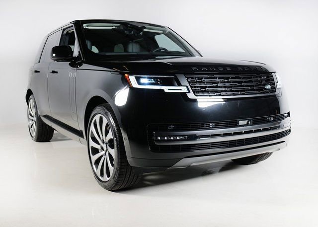 New 2025 Land Rover Range Rover SE image 10