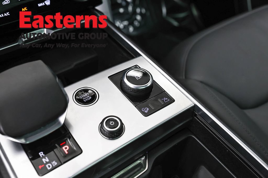 Used 2023 Land Rover Range Rover Autobiography AWD/4WD image 19