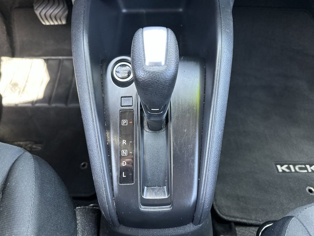 Used 2023 Nissan Kicks S FWD image 27