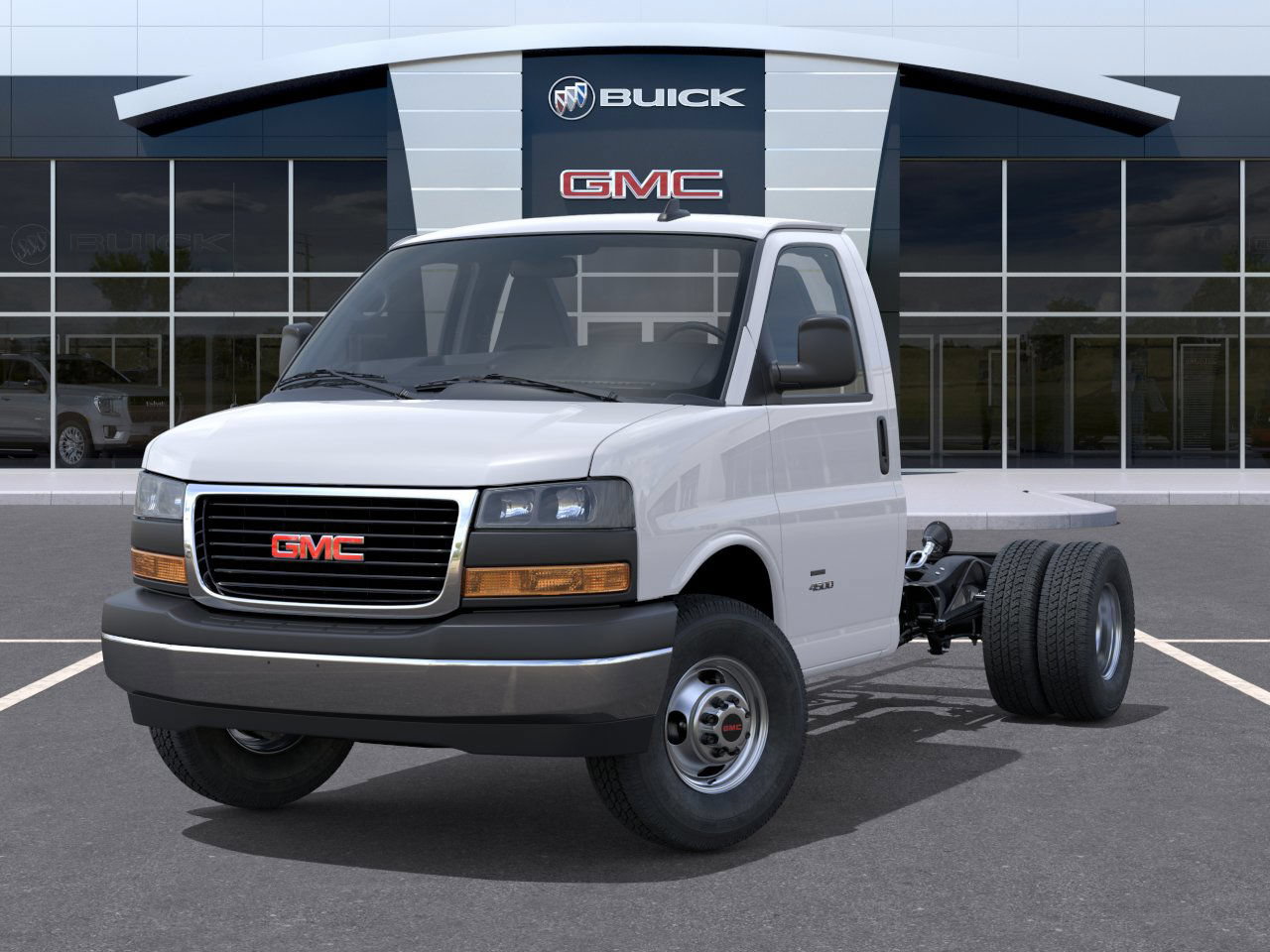 New 2025 GMC Savana 3500 w/ Power Convenience Package RWD image 39