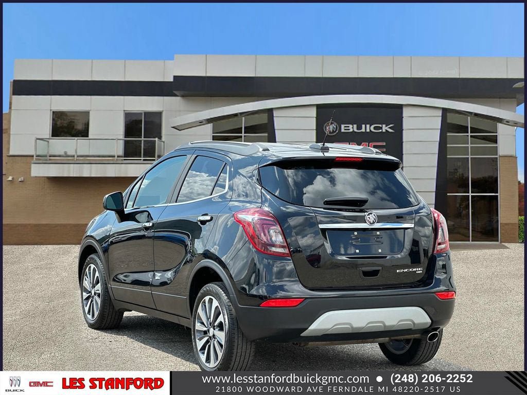 Certified 2022 Buick Encore Preferred AWD/4WD image 4