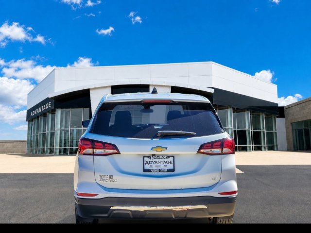 Used 2024 Chevrolet Equinox LT w/ LPO, Floor Liner Package FWD image 8