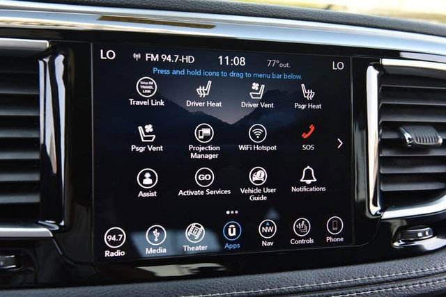 Used 2018 Chrysler Pacifica Limited w/ Advanced Safetytec Group FWD image 17