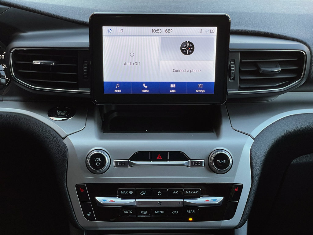 Used 2022 Ford Explorer XLT image 35