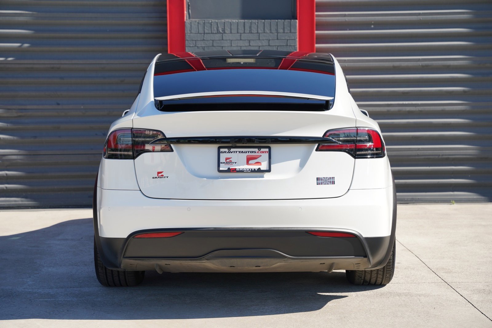 Used 2022 Tesla Model X Plaid image 3
