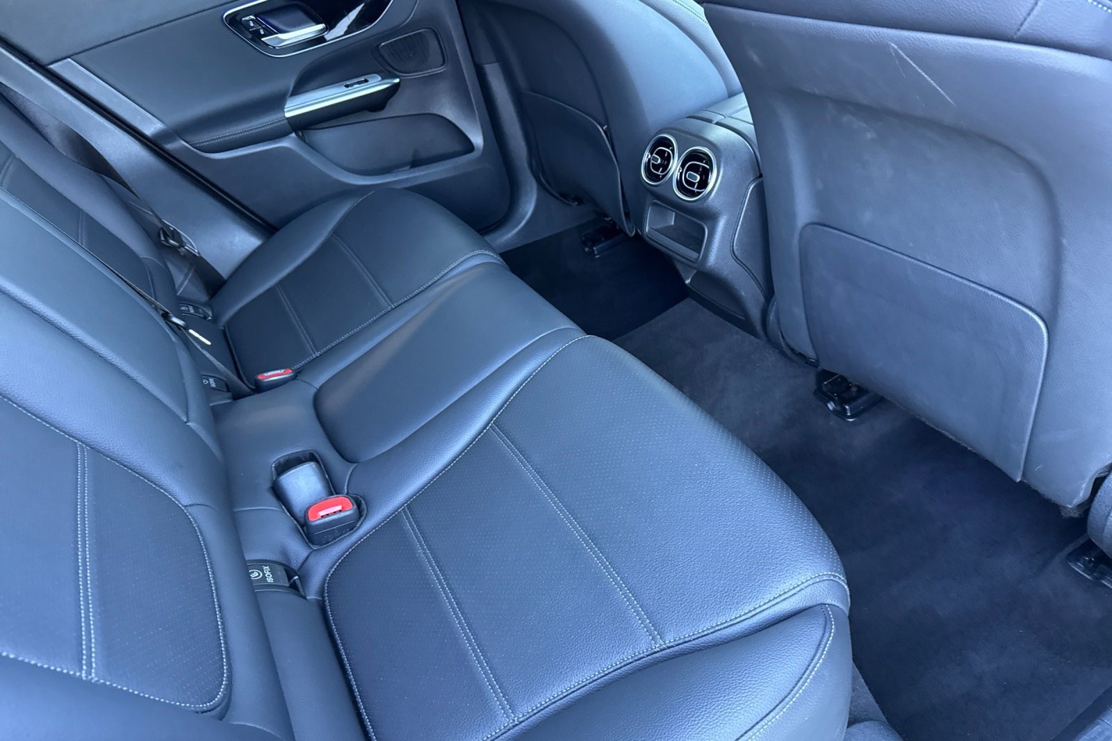 Certified 2025 Mercedes-Benz GLC 350e 4MATIC image 32