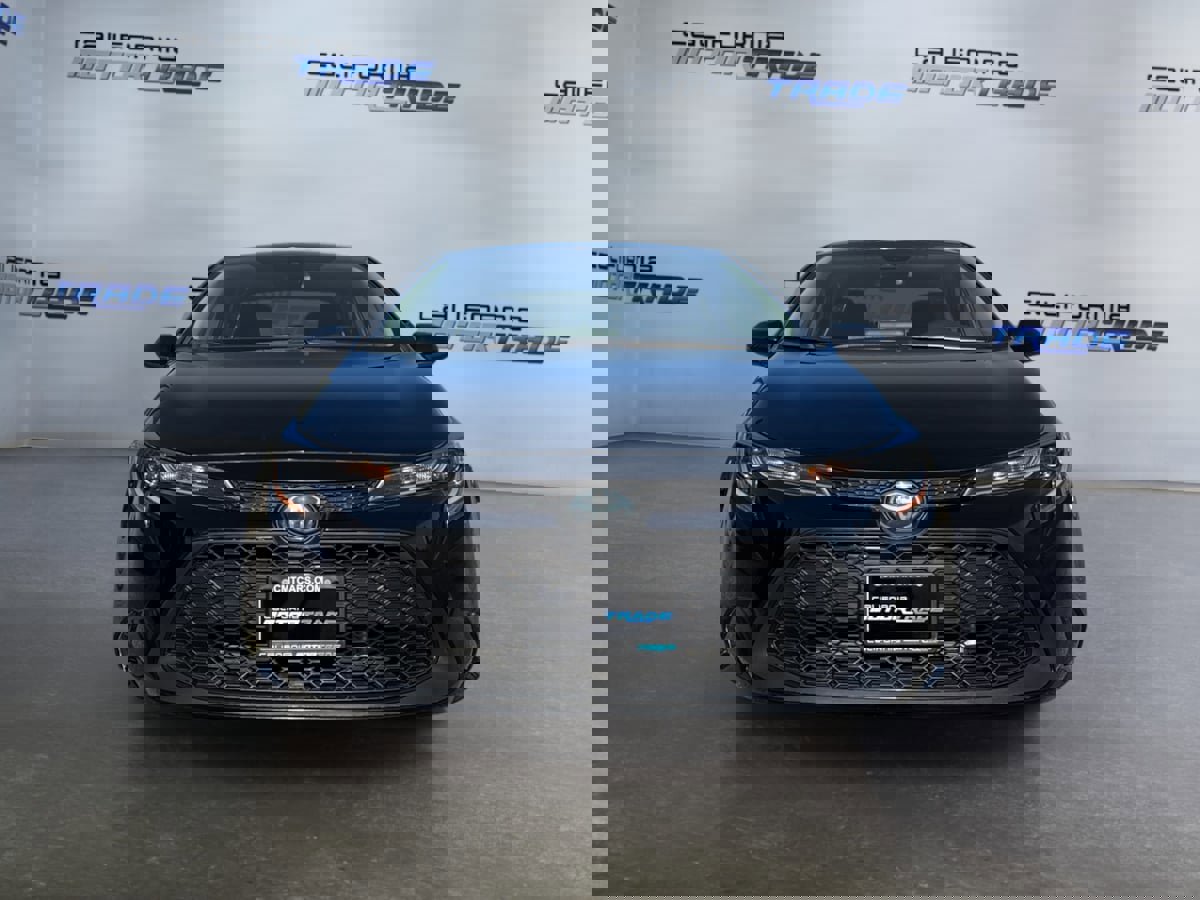 Used 2021 Toyota Corolla LE w/ Carpet Mat Package (TMS) image 2