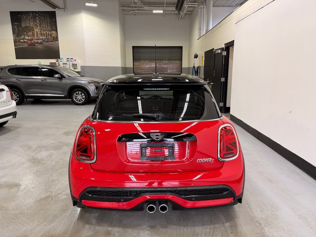 Certified 2024 MINI Cooper S image 4