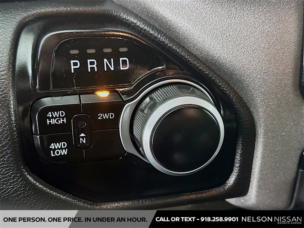 Used 2024 RAM 2500 Tradesman w/ Chrome Appearance Group image 17