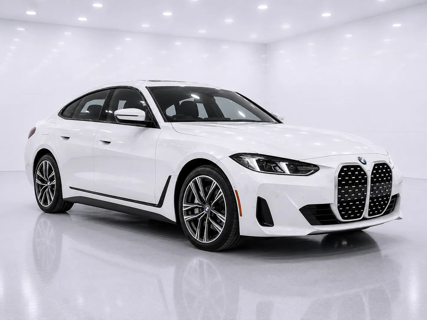 Used 2025 BMW 430i xDrive w/ Premium Package AWD/4WD image 7