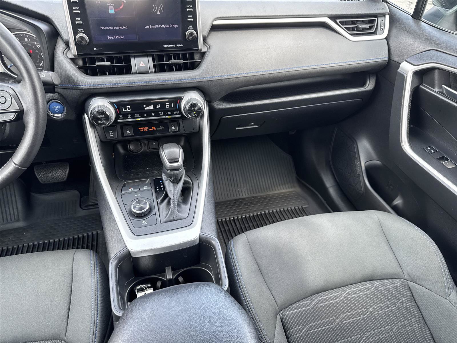 Used 2022 Toyota RAV4 SE w/ Convenience Package AWD/4WD image 16