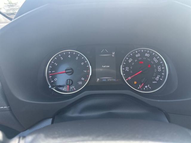 Used 2022 Toyota RAV4 LE image 25