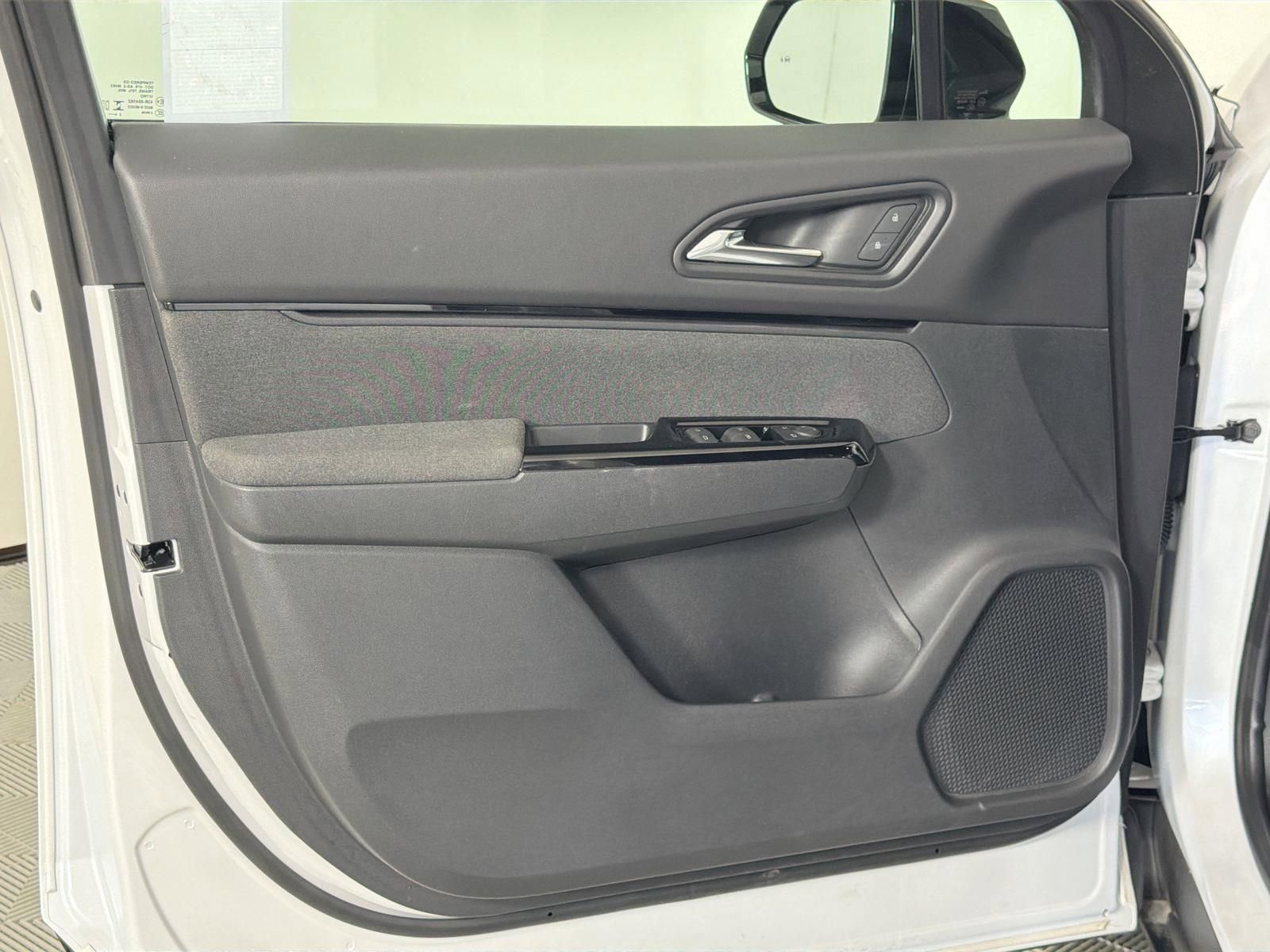 Used 2024 Honda Prologue EX image 21
