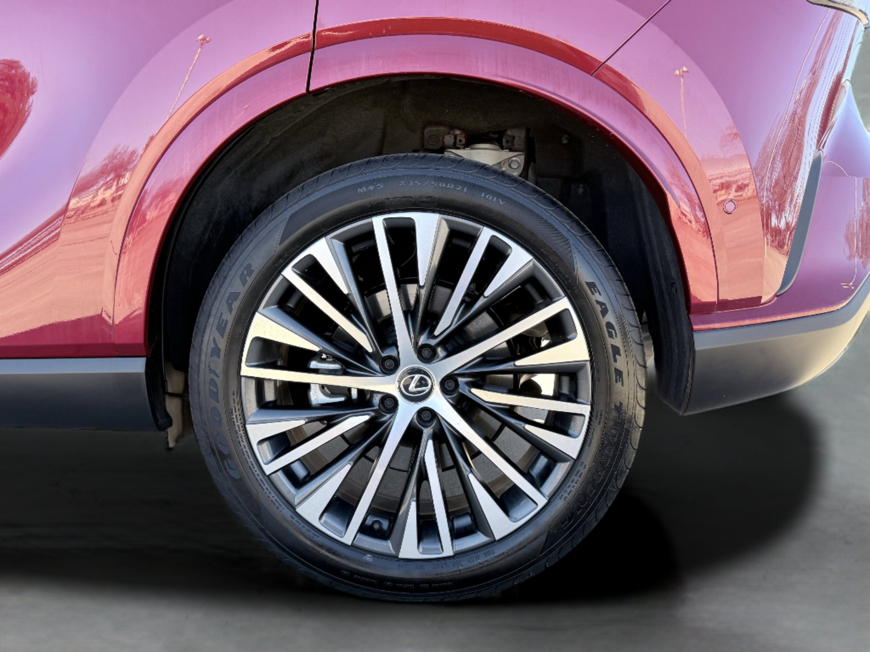 Used 2025 Lexus RX 350 Premium Plus w/ Convenience Package image 11