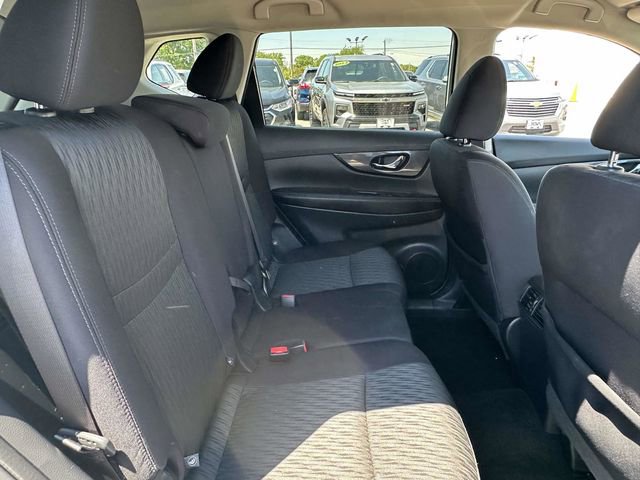 Used 2018 Nissan Rogue SV FWD image 20