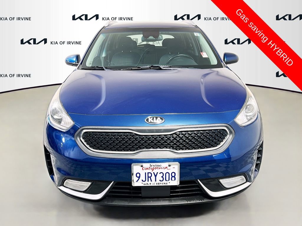 Used 2017 Kia Niro LX image 2