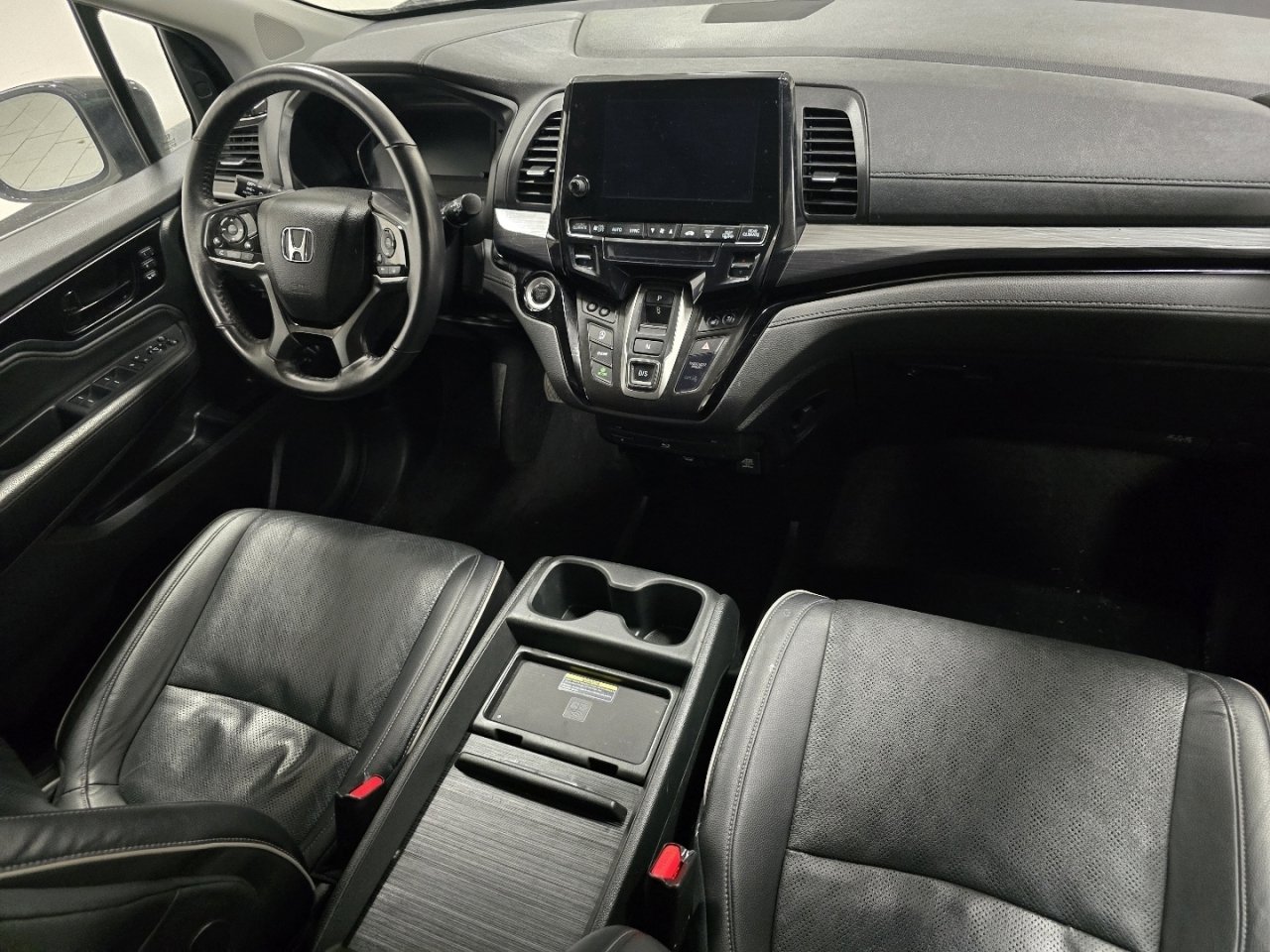 Used 2023 Honda Odyssey Elite image 24