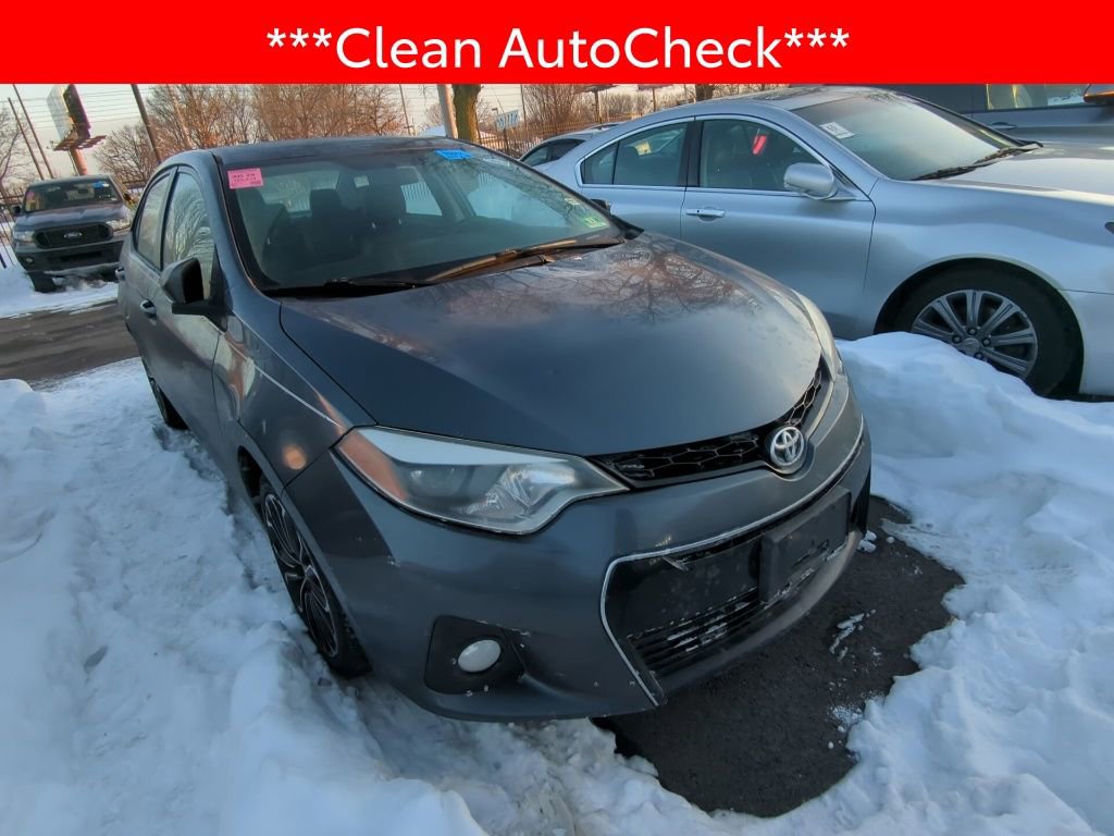 Used 2014 Toyota Corolla S image 3