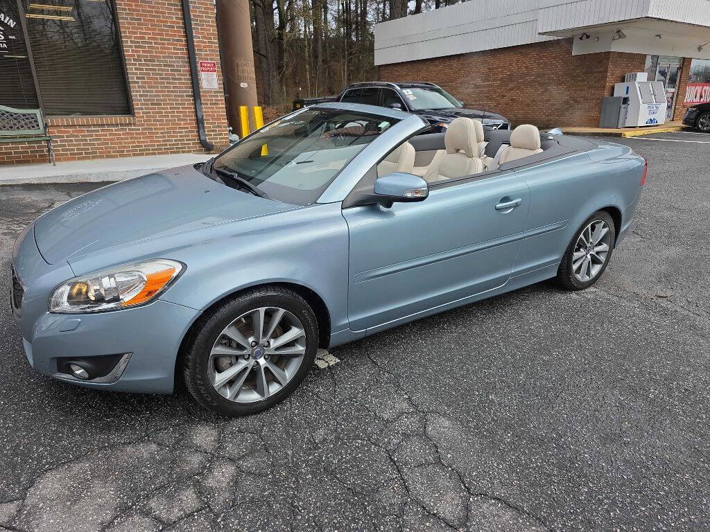 Used 2013 Volvo C70 T5 image 1