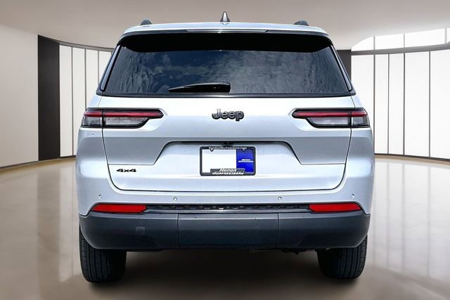 Used 2024 Jeep Grand Cherokee L Laredo AWD/4WD image 5