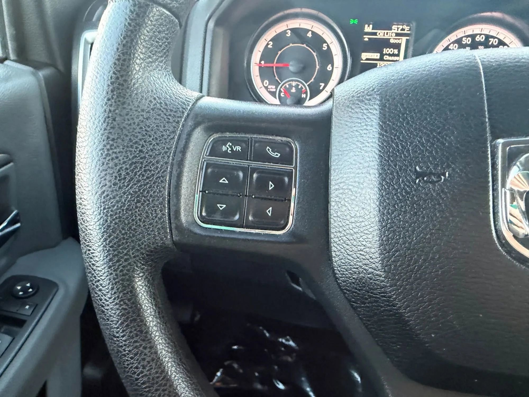 Used 2017 RAM 1500 Classic SLT AWD/4WD image 20