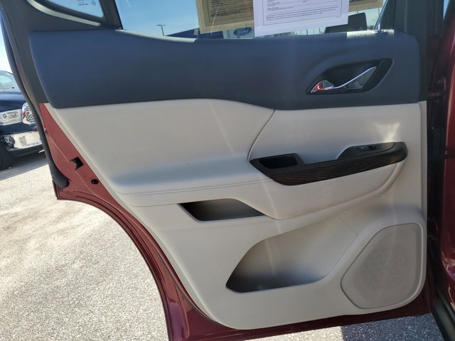 Used 2020 GMC Acadia Denali image 16