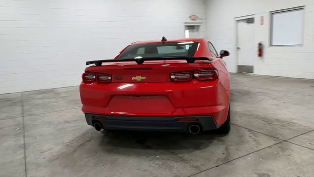 Used 2022 Chevrolet Camaro LT RWD image 2