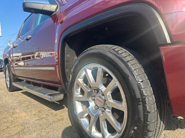 Used 2015 GMC Sierra 1500 Denali w/ Driver Alert Package image 12
