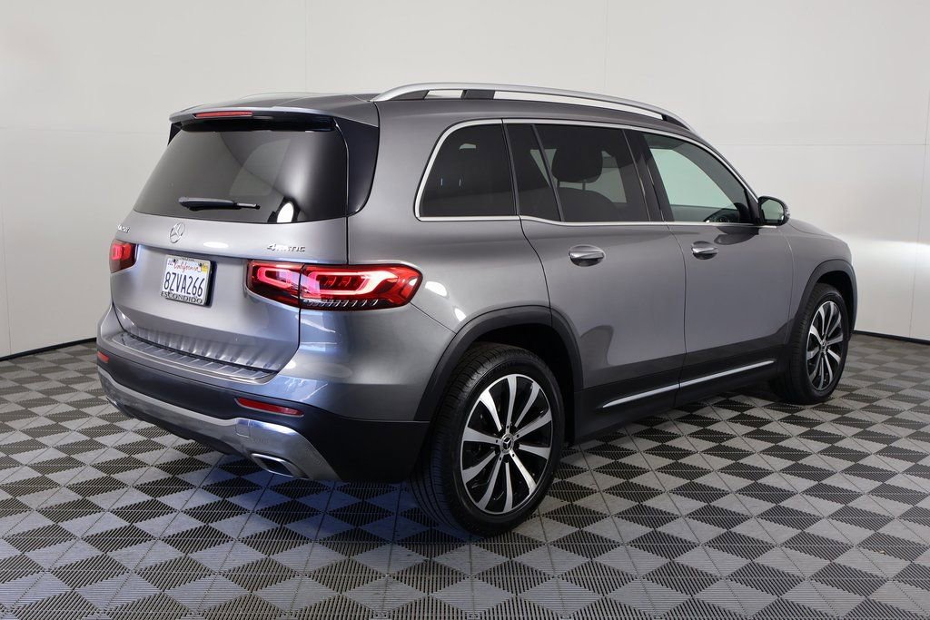 Used 2021 Mercedes-Benz GLB 250 4MATIC image 4