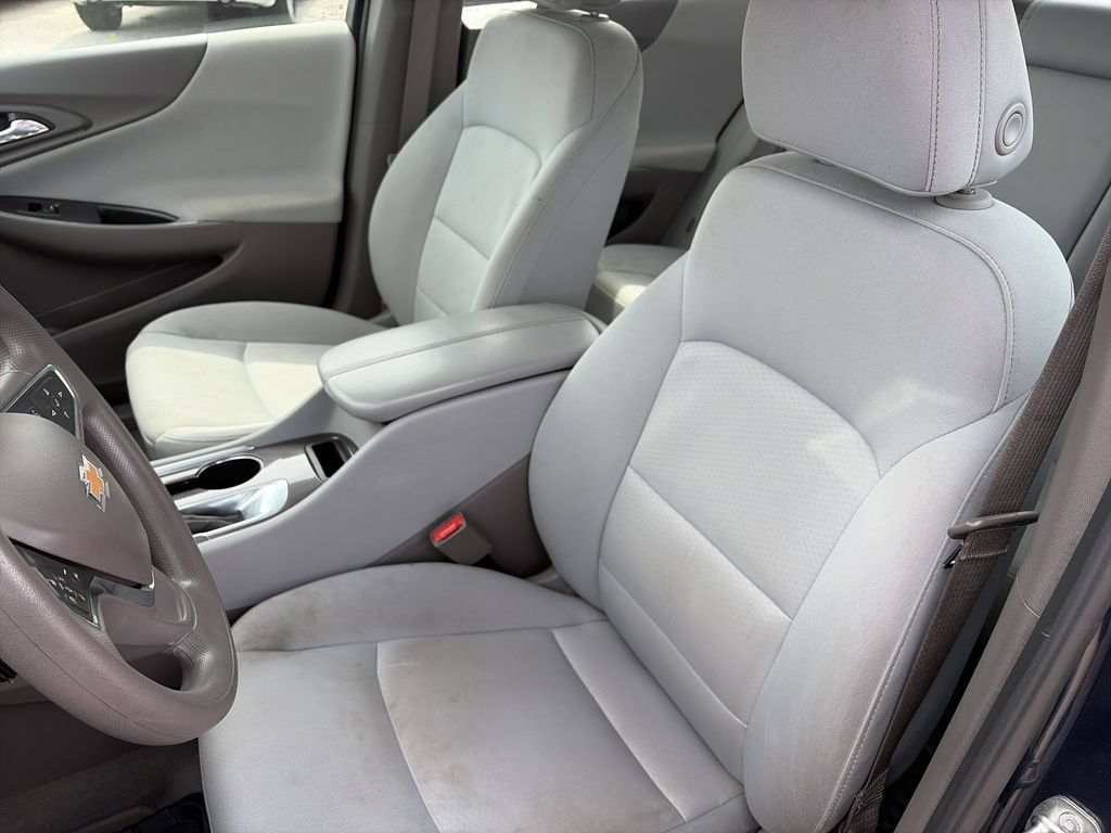Used 2021 Chevrolet Malibu LT FWD image 11