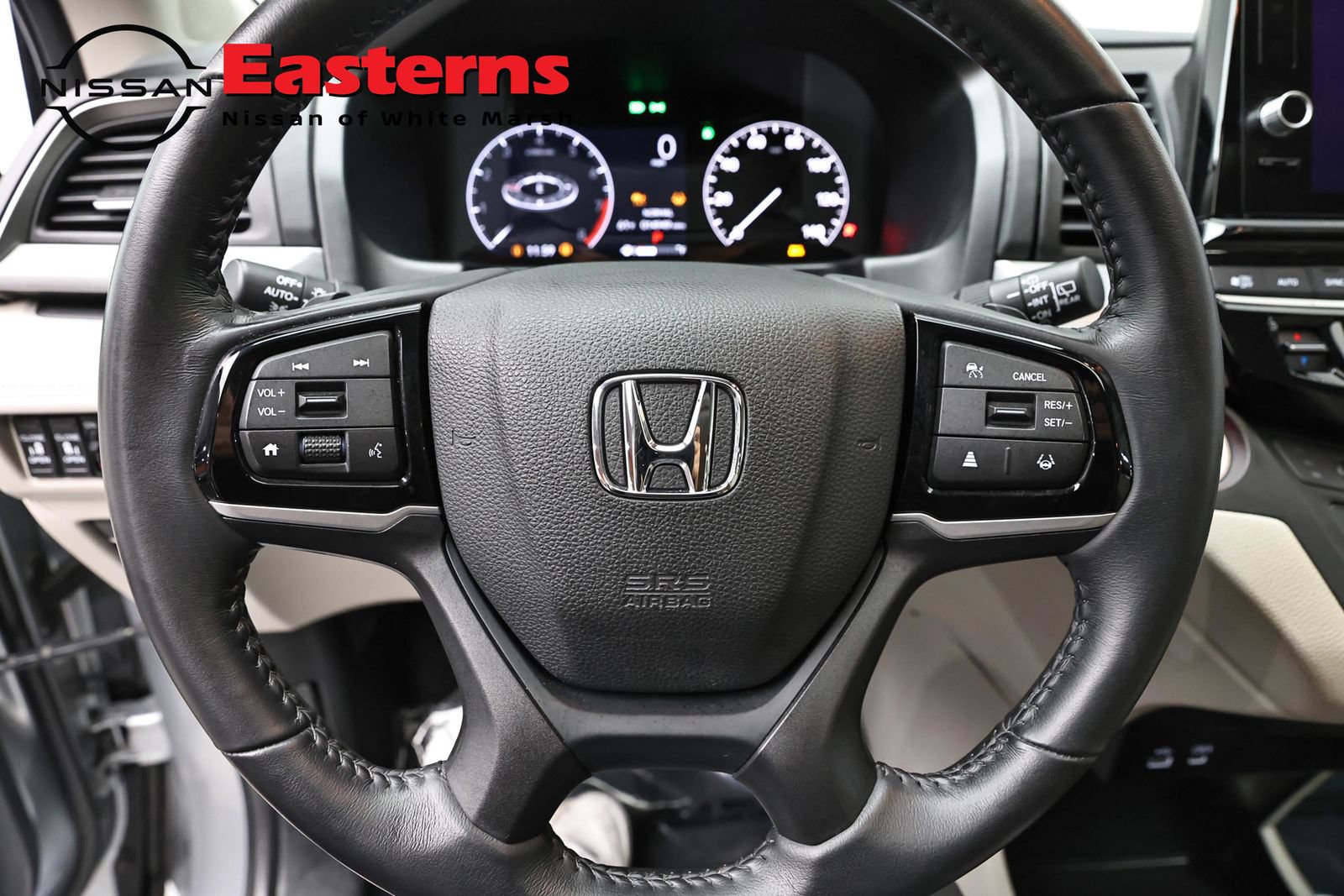 Used 2025 Honda Odyssey EX-L image 10