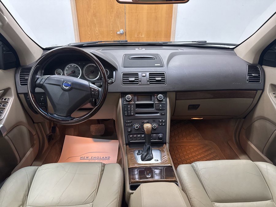 Used 2012 Volvo XC90 3.2 image 8