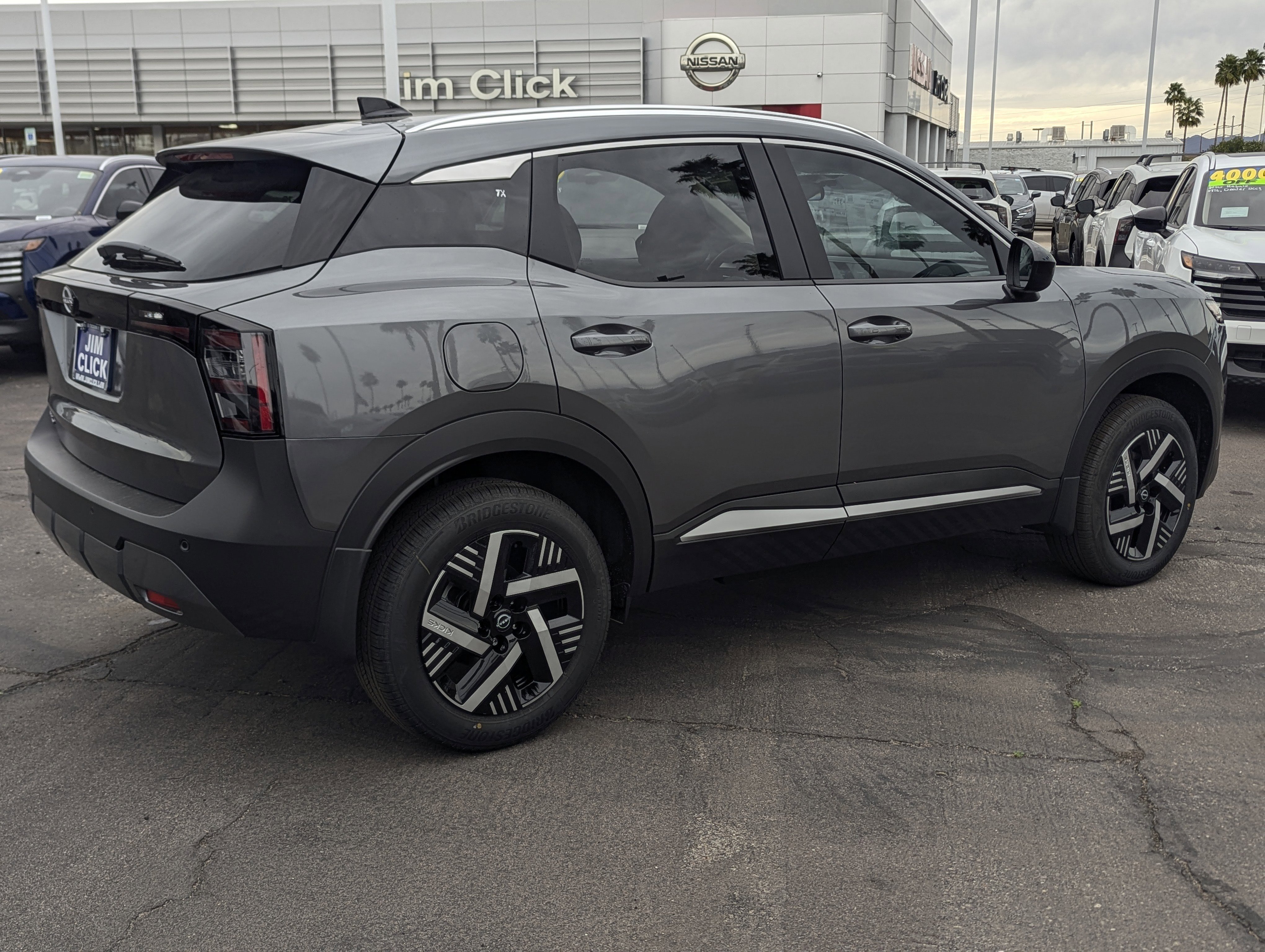 New 2026 Nissan Kicks SV w/ SV Premium Package image 2