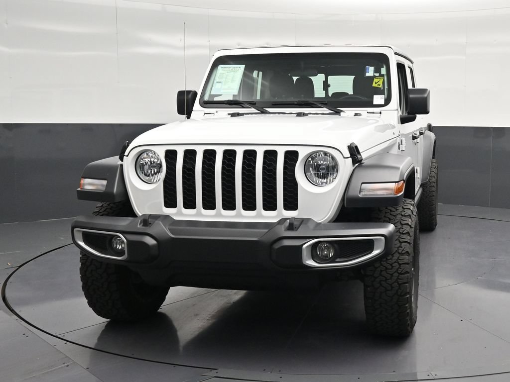 Used 2023 Jeep Gladiator Sport AWD/4WD image 6