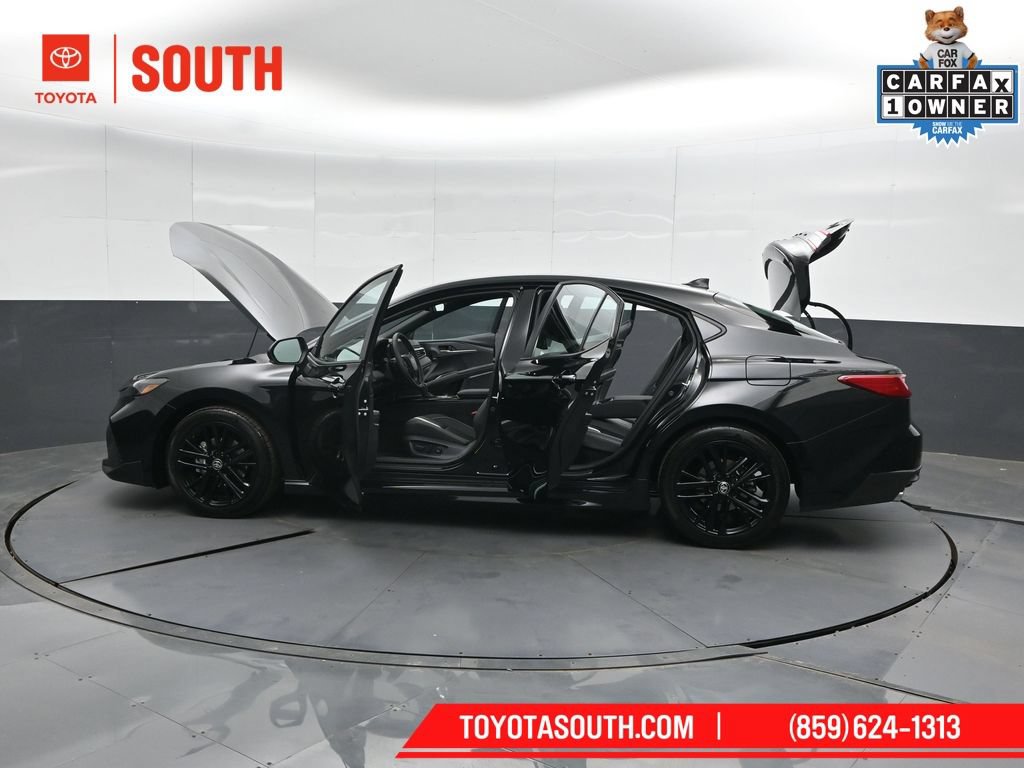 Used 2026 Toyota Camry SE FWD image 51