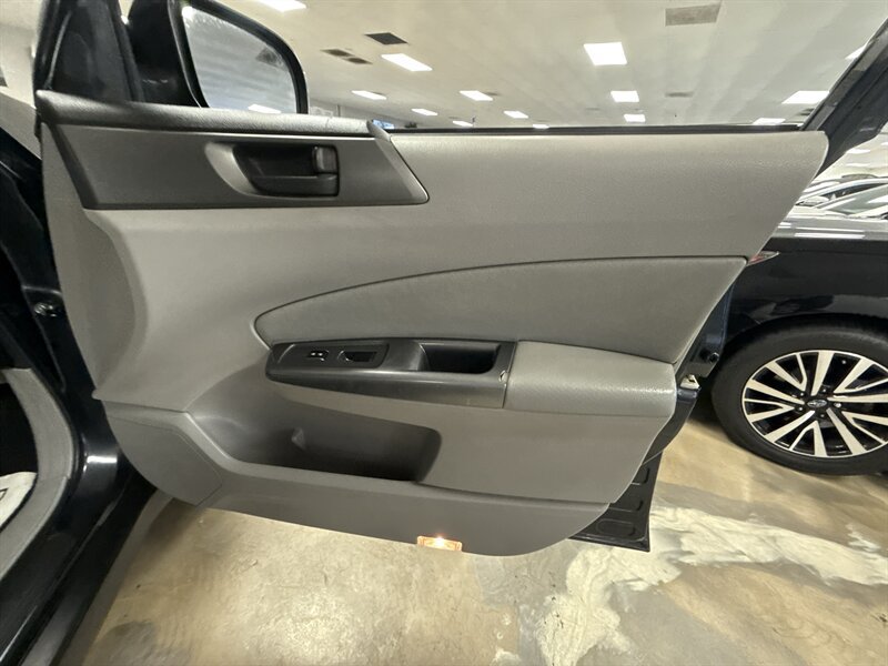 Used 2013 Subaru Forester 2.5X AWD/4WD image 18