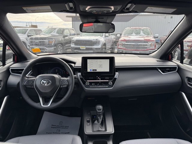 Certified 2026 Toyota Corolla Cross SE image 19