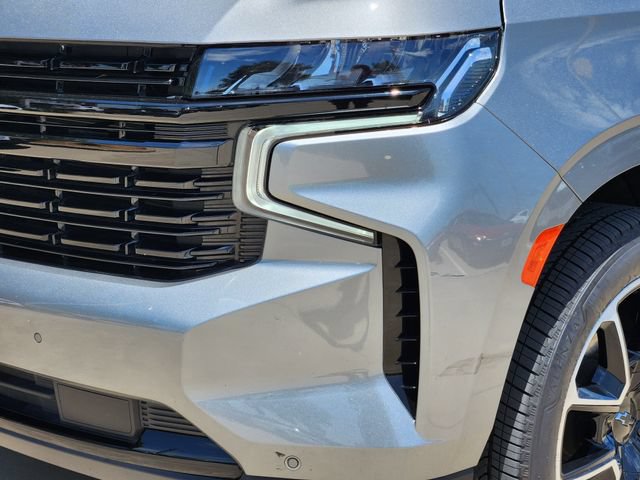 Used 2023 Chevrolet Suburban RST AWD/4WD image 5