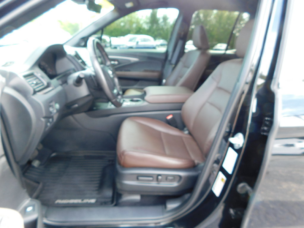 Used 2025 Honda Ridgeline RTL image 17