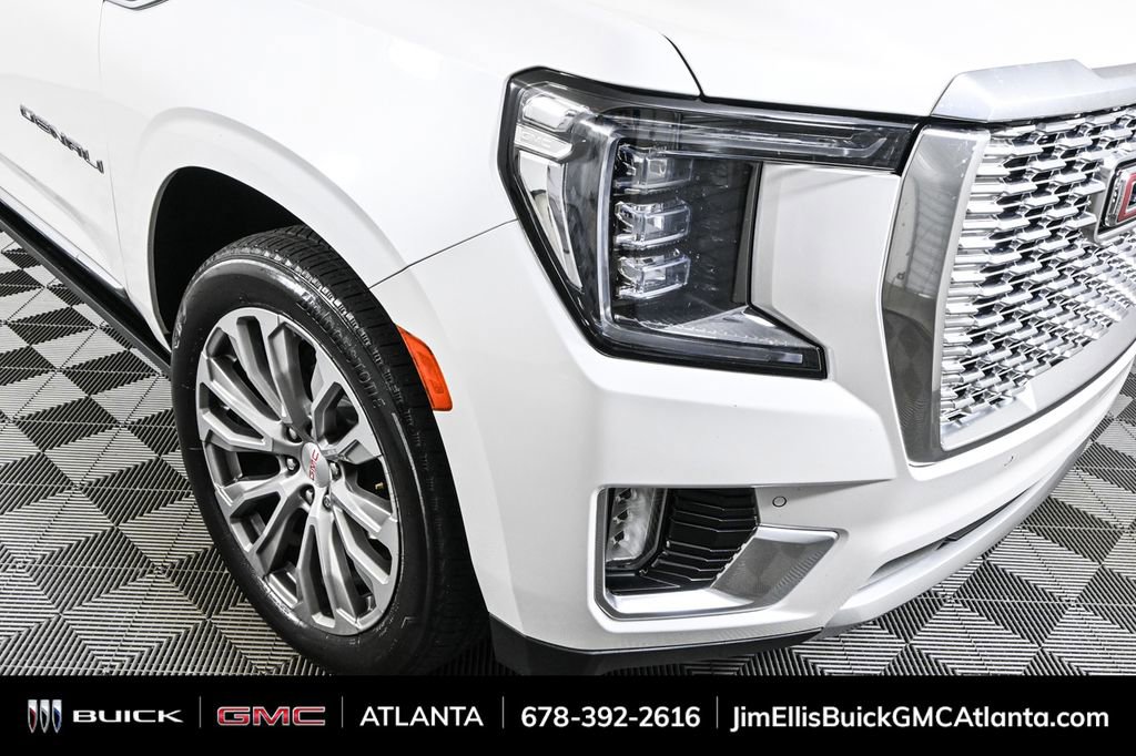 Used 2021 GMC Yukon Denali w/ Denali Premium Package image 41
