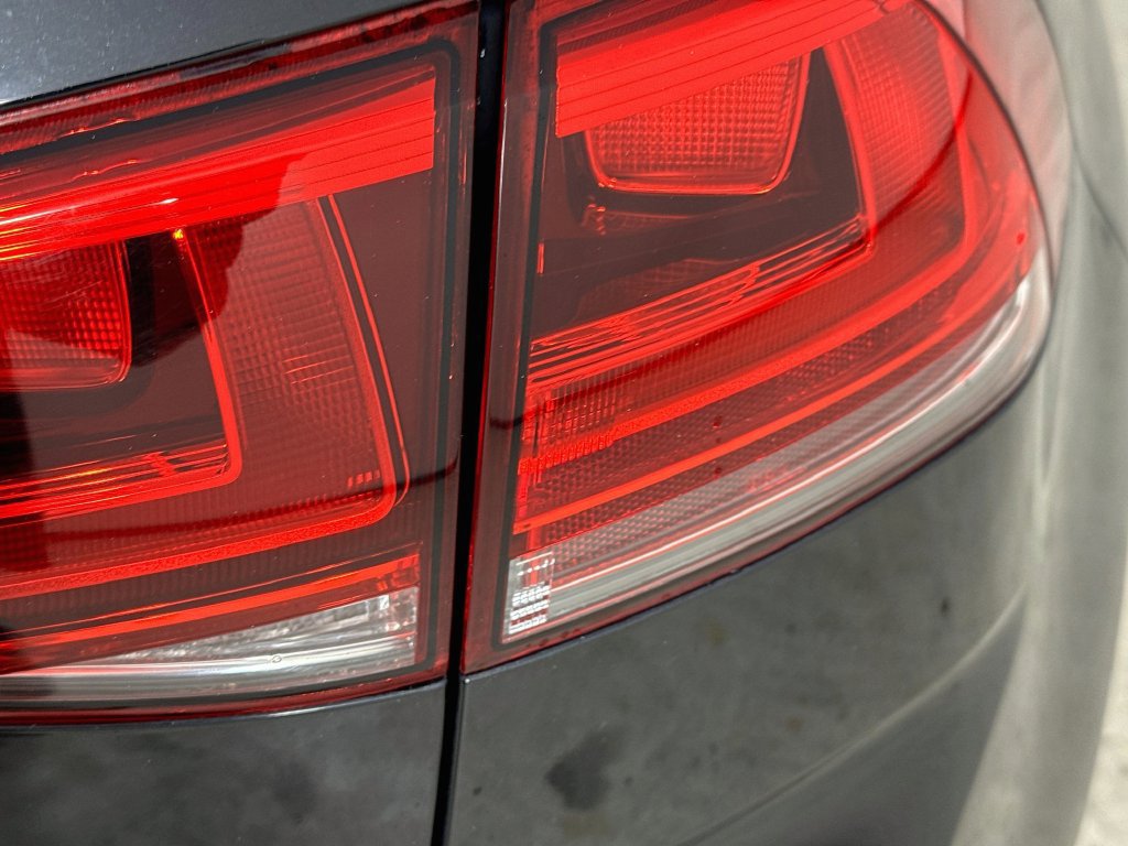 Used 2016 Volkswagen GTI Autobahn w/ Lighting Package (SEL) FWD image 33