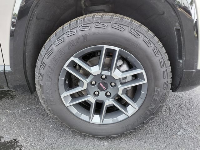 New 2026 GMC Terrain AT4 w/ Convenience Package III AWD/4WD image 8