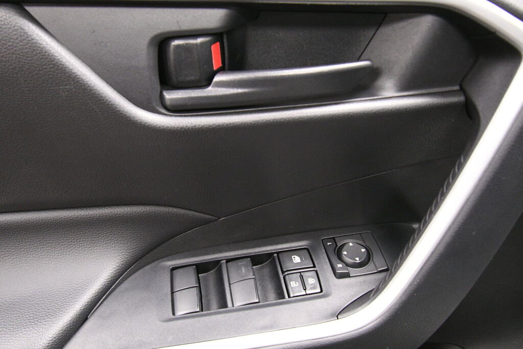 Certified 2024 Toyota RAV4 LE image 11