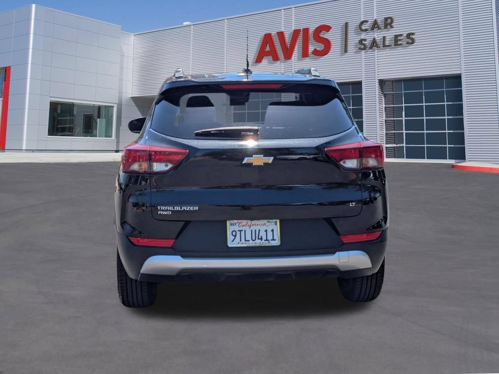 Used 2025 Chevrolet TrailBlazer LT AWD/4WD image 7