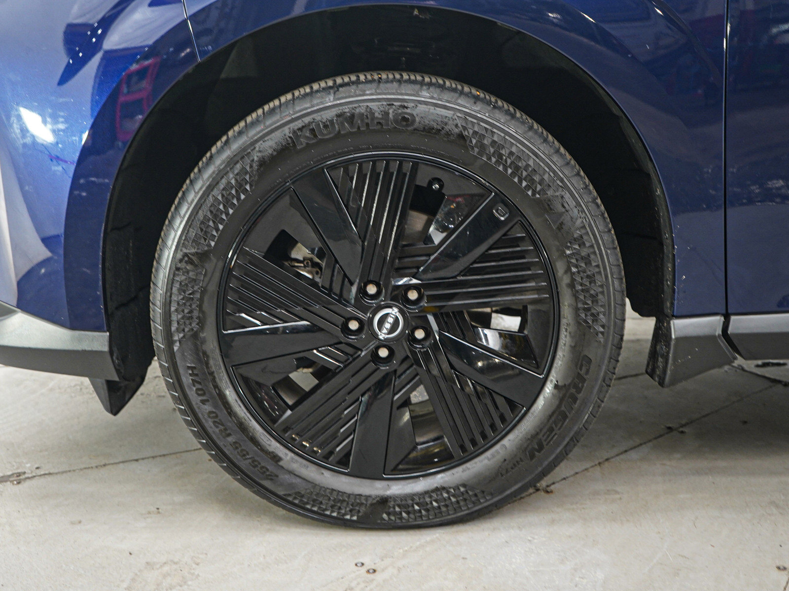 Used 2025 Nissan Murano SV image 26