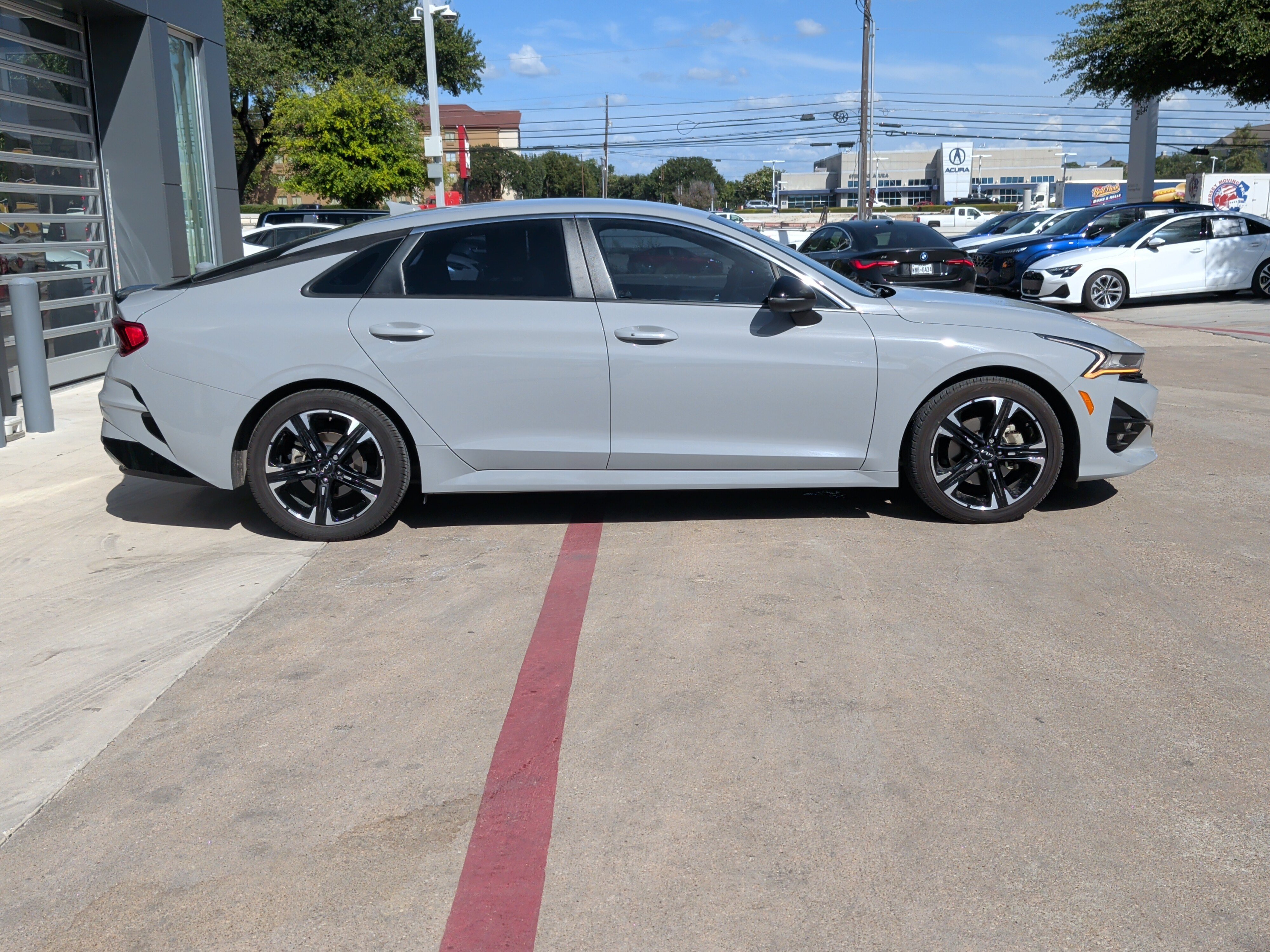 Used 2023 Kia K5 GT-Line AWD/4WD image 11