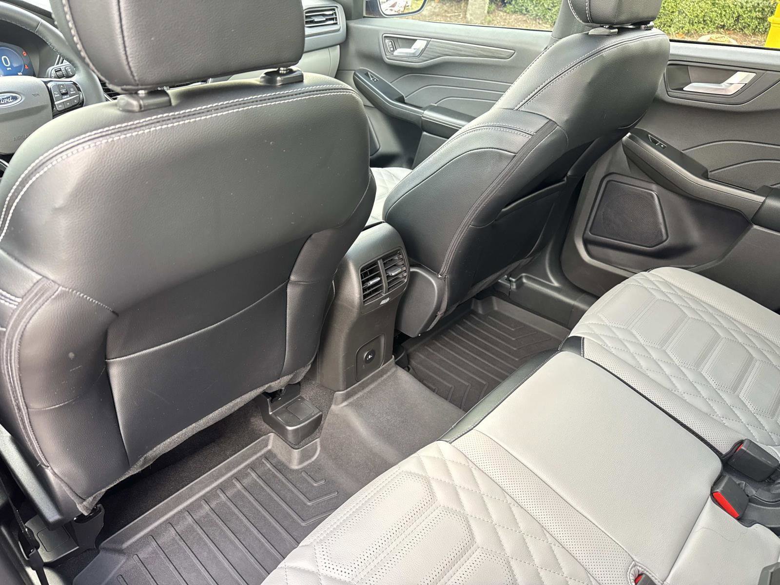 Used 2024 Ford Escape Platinum w/ Premium Technology Package image 14