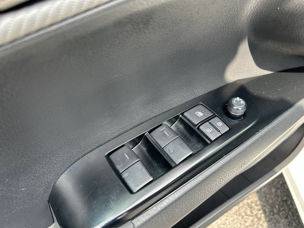 Certified 2025 Toyota Camry SE w/ Convenience Package FWD image 11