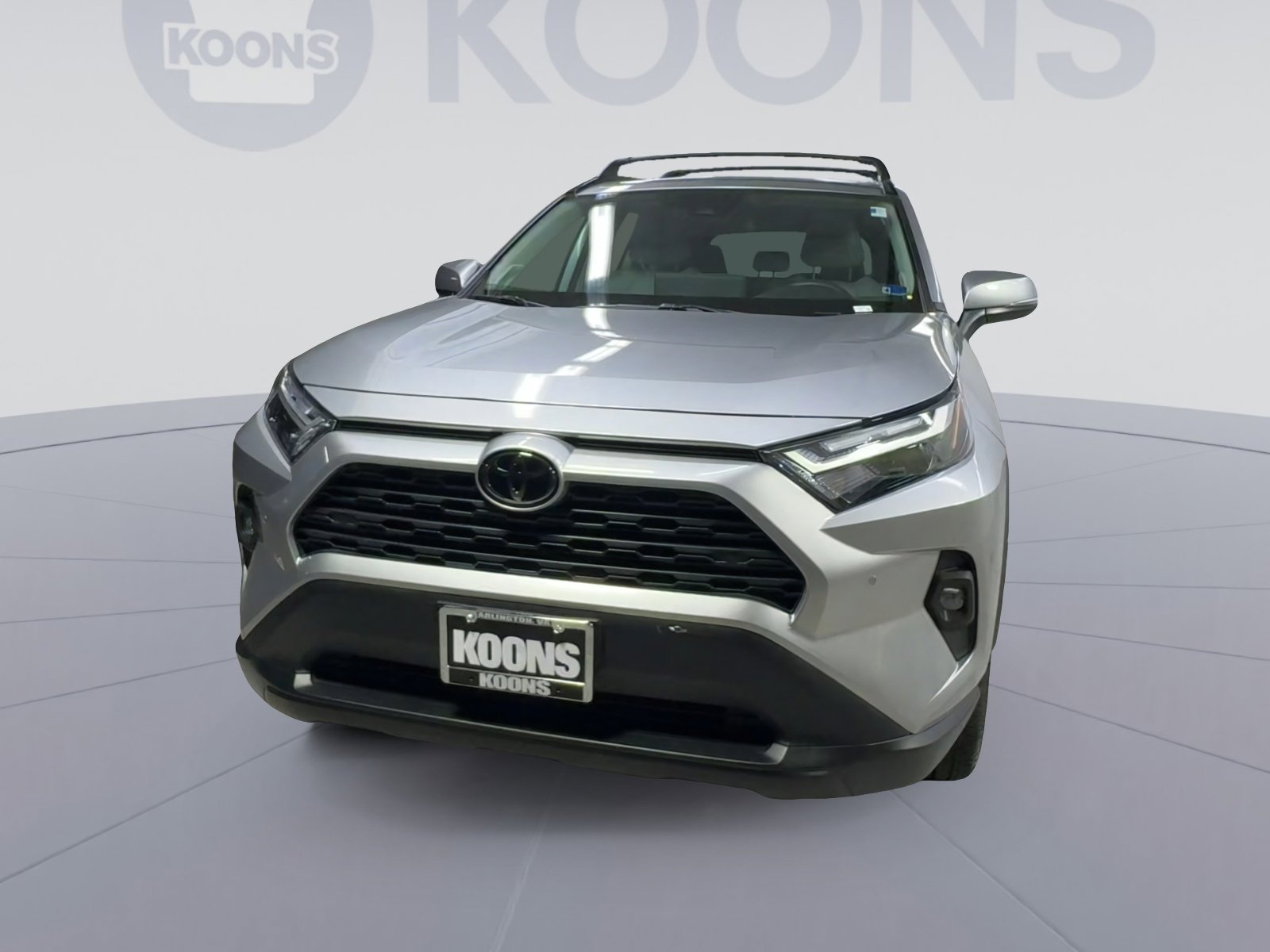 Used 2023 Toyota RAV4 XLE Premium AWD/4WD image 4