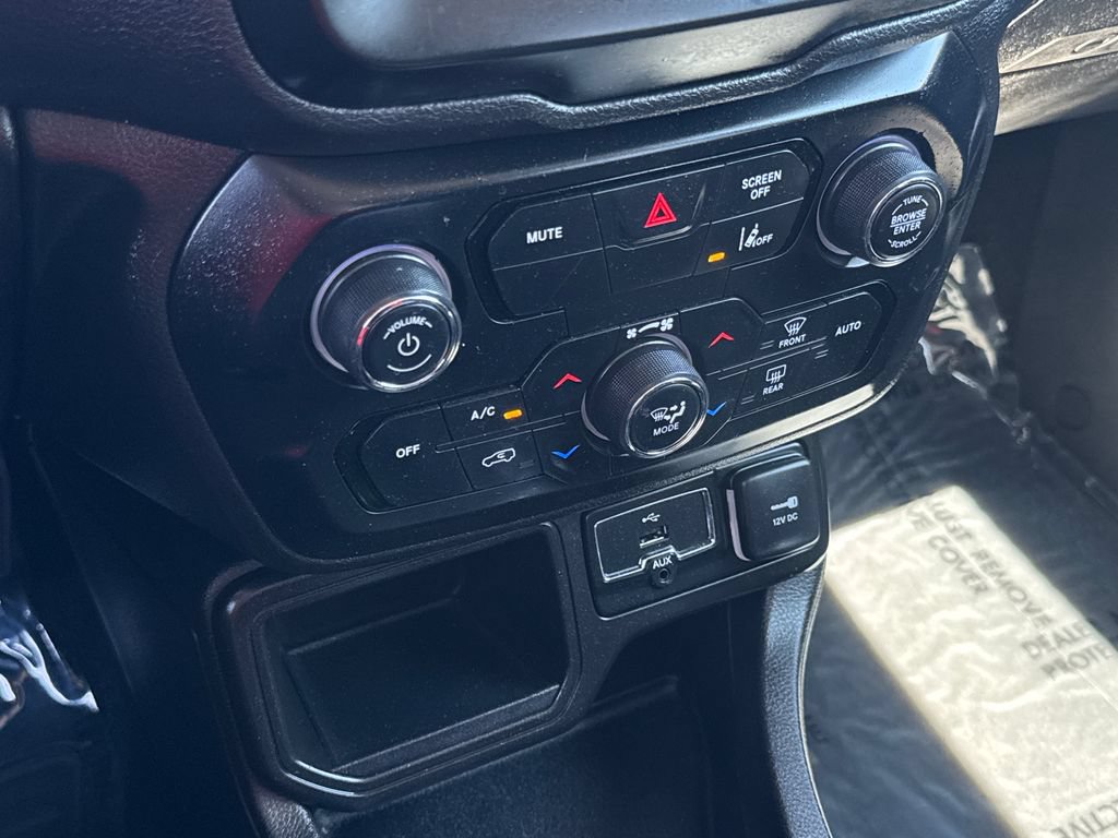Used 2021 Jeep Renegade Sport FWD image 24